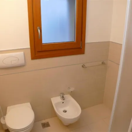 Apartment Two-story In For A Quiet *