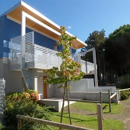 Two-story In For A Quiet * Bibione
