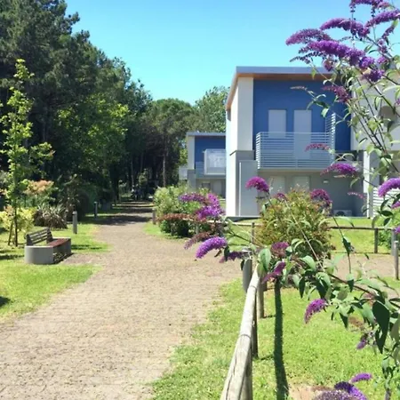 Apartment Two-story In For A Quiet